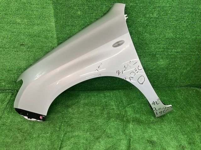 プロボックス NCP165V 左フロントフェンダー DXコンフォート 4WD 53812-52460 1E7