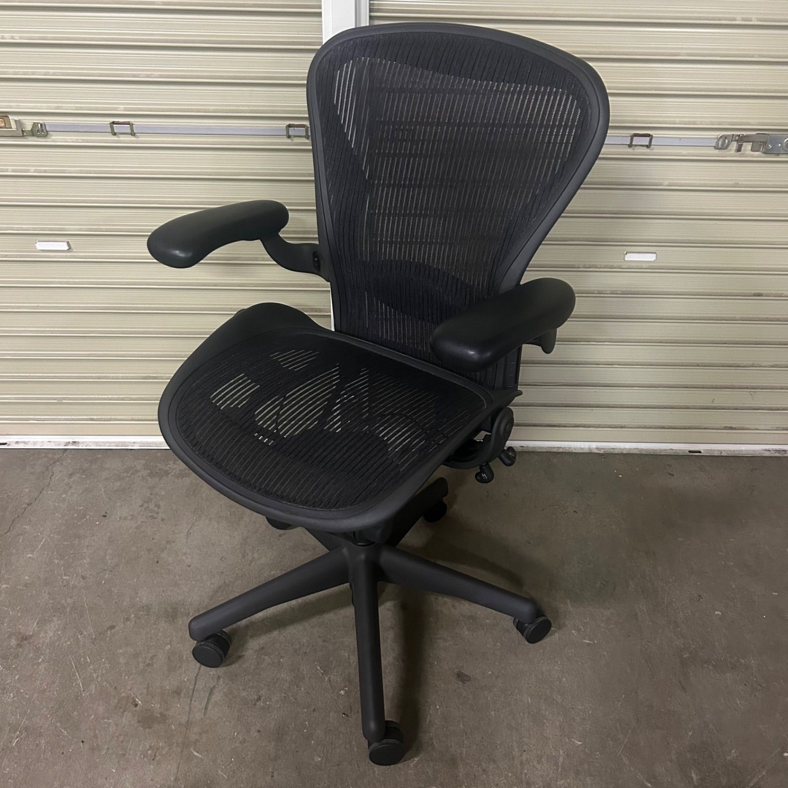 NPA】☆3/31 23:59まで出品☆ Herman Miller ハーマンミラー アーロン 