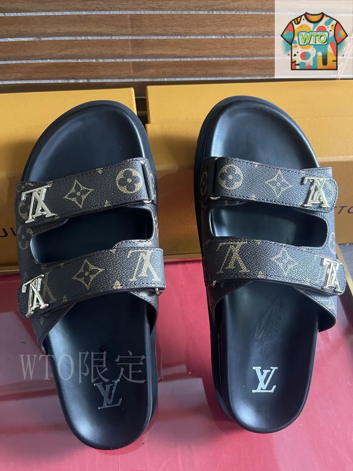上品♪ Louis Vuitton サンセットコンフォートサンダル Louis Vuitton ルイ・ヴィトン サンセット コンフォート