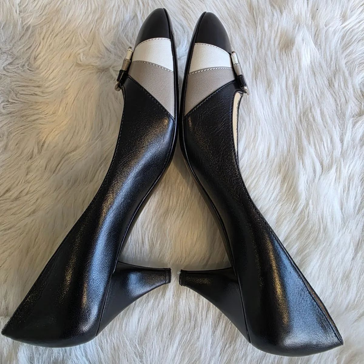 【美品】サルヴァトーレフェラガモ パンプス レザー ヴァラ金具 約24.5cm ☆Salvatore Ferragamo (サルヴァトーレ フェラガモ) パンプス