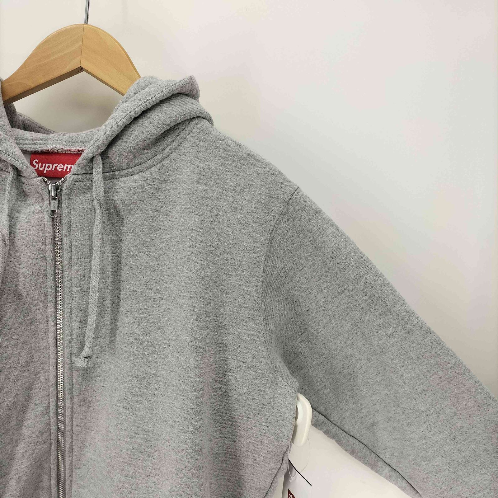 14aw Supreme Tape Logo Zip up パーカー　スウェット SUPREME シュプリーム 14AW Logo Tape Zip Up Black ジップ