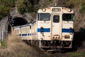ND602　キハ47－8000九州色・鹿児島車両センター4両セット 特別企画品】 JR キハ47-8000形ディーゼルカー (九州色・鹿児島