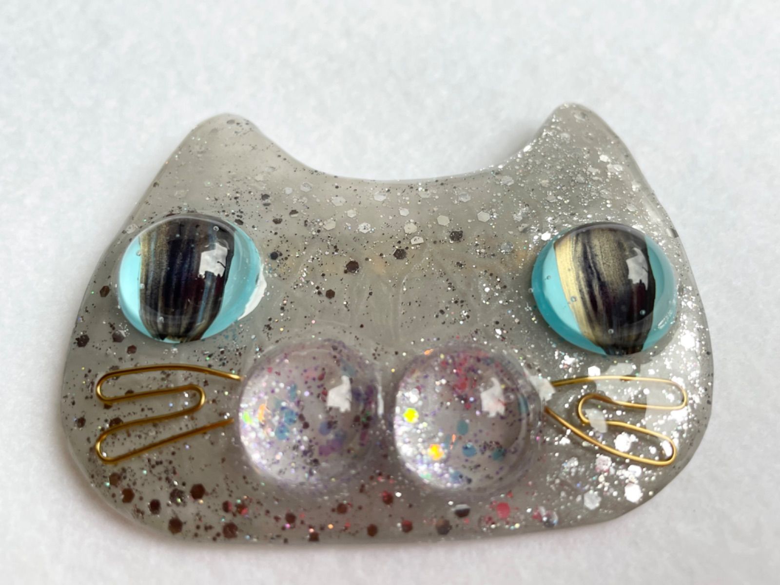 No.2  猫のブローチ・レジン・スカーフピン