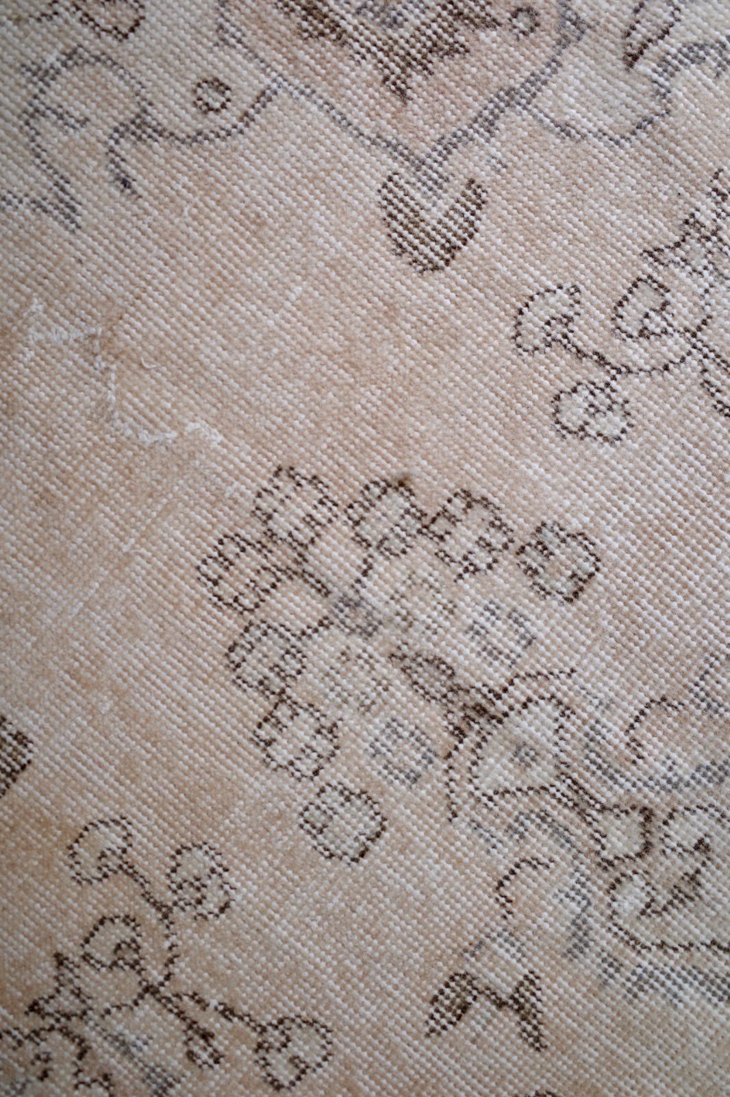 67×110 ペールオレンジ　ランプ　祈りラグ　トルコヴィンテージラグ 67×110 ペールオレンジ ランプ 祈りラグ トルコヴィンテージラグ 67