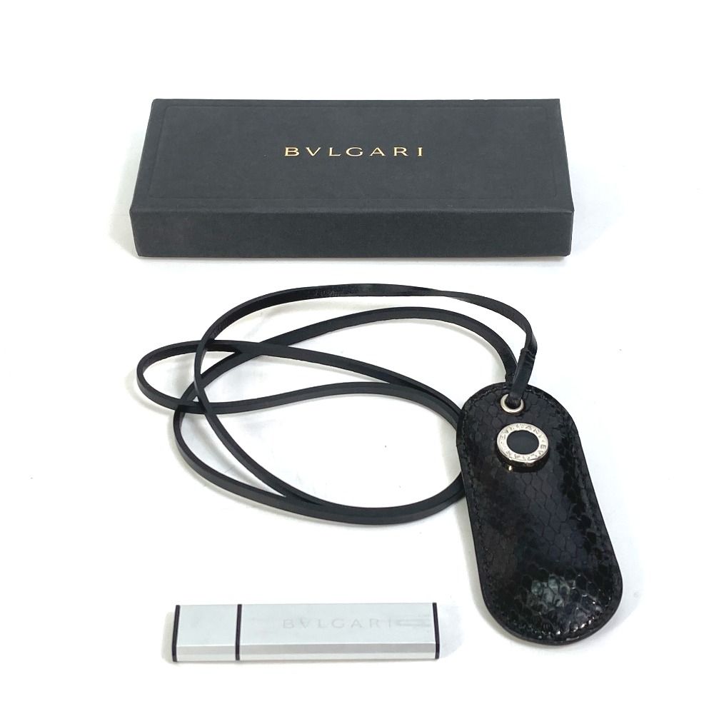 ブルガリ BVLGARI USB付 ブルガリブルガリ チャーム ストラップ キーホルダー パイソン ブラック 未使用 ブルガリ ブルガリブルガリ USB付 チャームストラップ キーホルダー