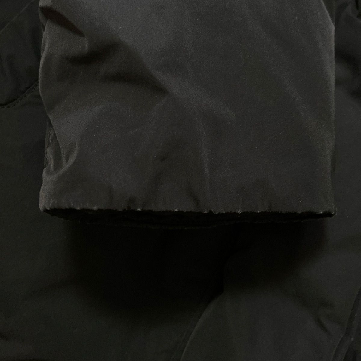 黒×ダークグレー