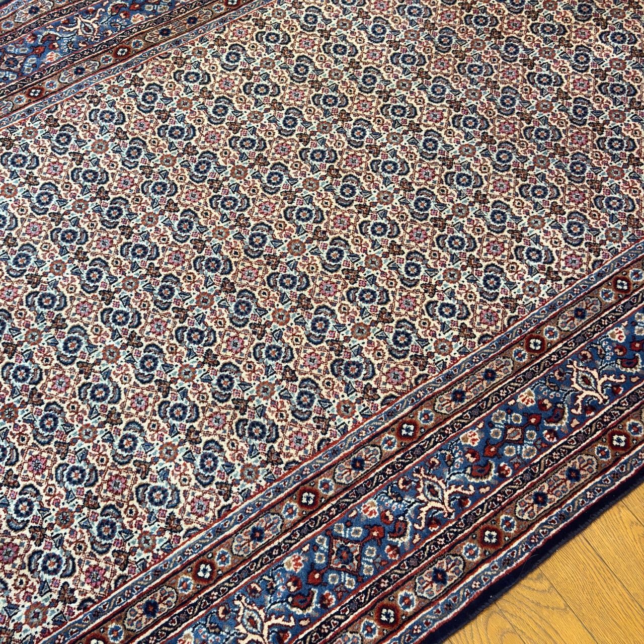 ペルシャ絨毯 201×125cm