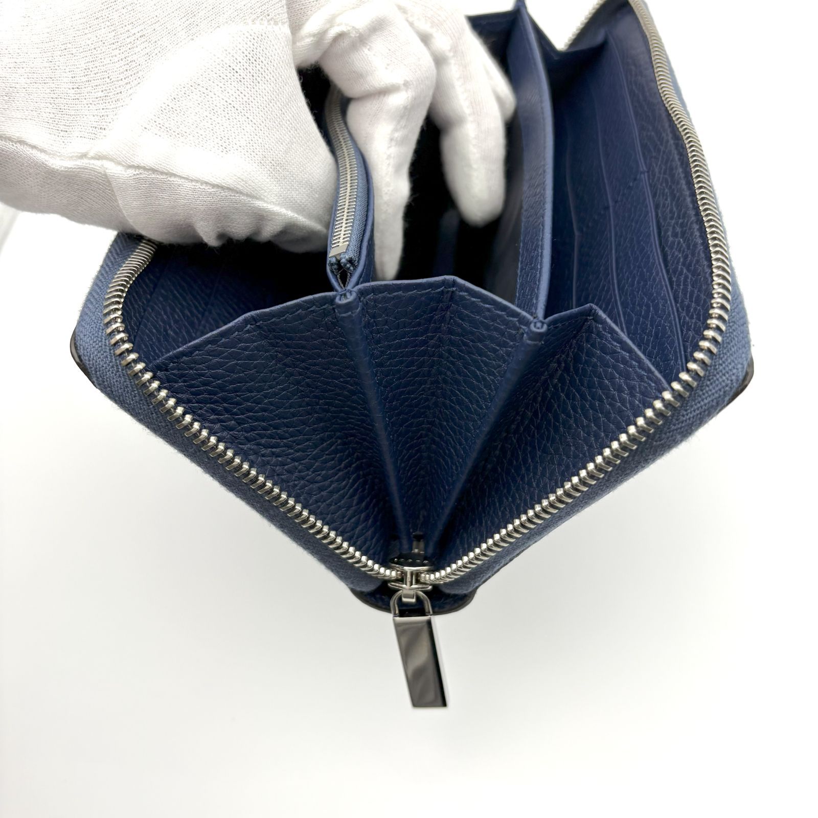 箱付/極美品 】GUCCI グッチ 771154 ジップアラウンド ラウンド 箱付/極美品 】GUCCI グッチ 771154 ジップアラウンド ラウンド