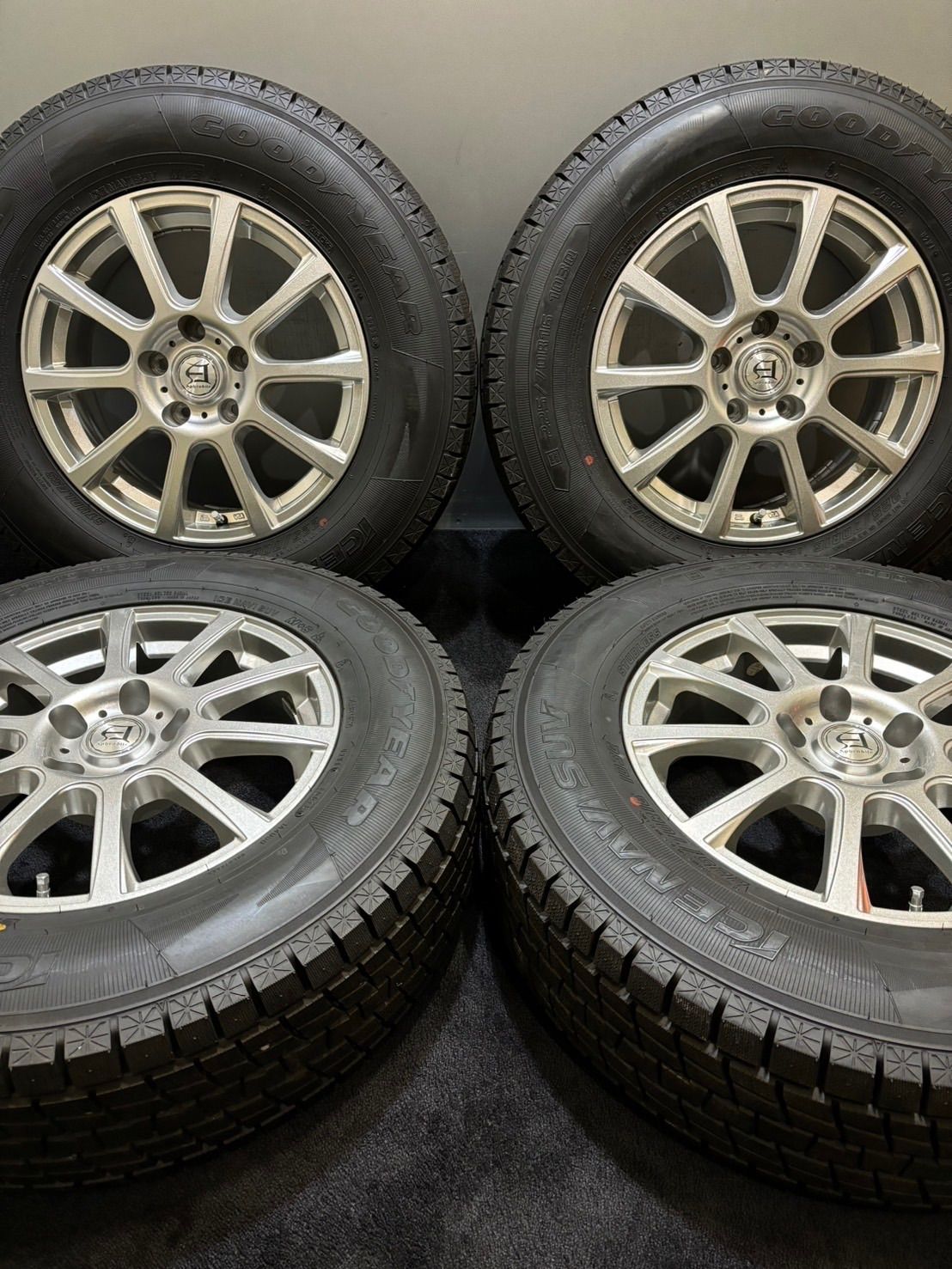 225/70R16 GOODYEAR/ICE NAVI SUV 18年製 社外アルミホイール 16インチ 6.5J +35 114.3 5H スタッドレス 4本 デリカ (南7-H334)