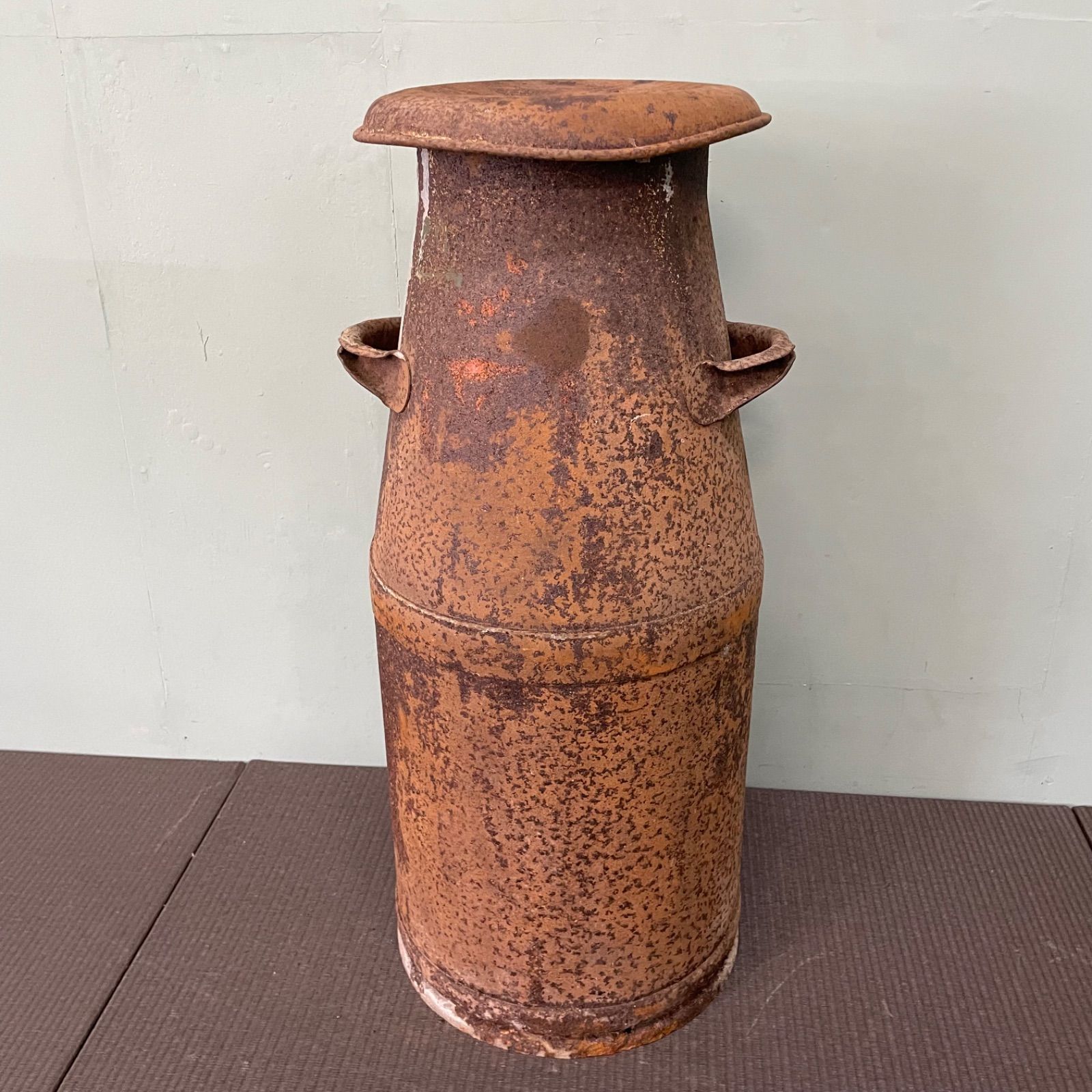 ♭ ガーデニング 古民具 ミルク缶 高さ71cm 牛乳缶 昭和レトロ