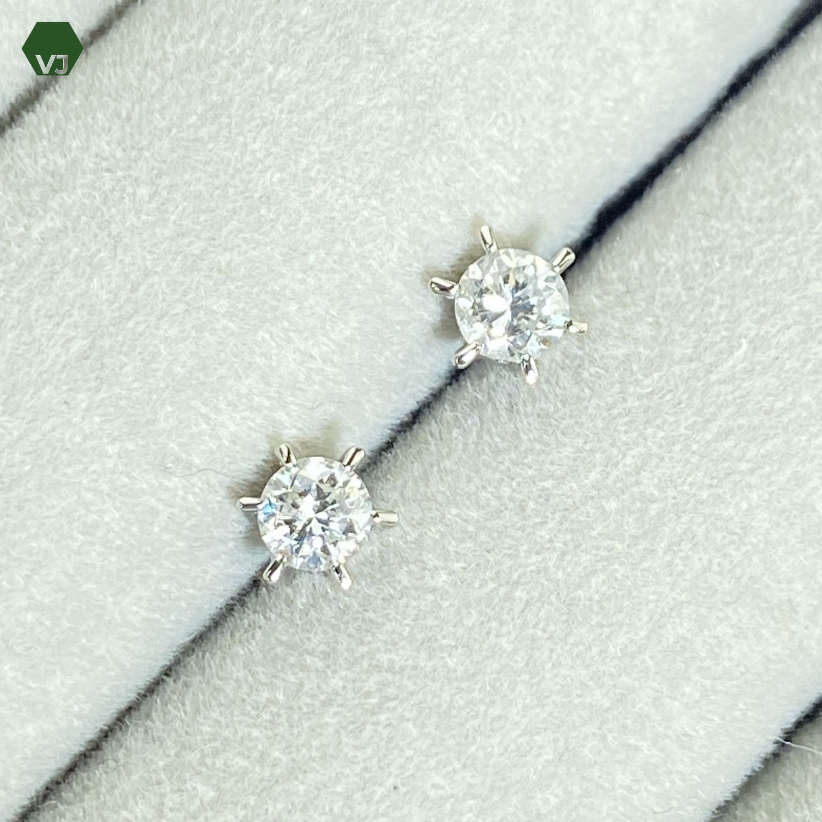 中華のおせち贈り物 29-07】一粒ダイヤモンド 【中古】【PT900/PT850 D0.24ct ピアス アクセサリー