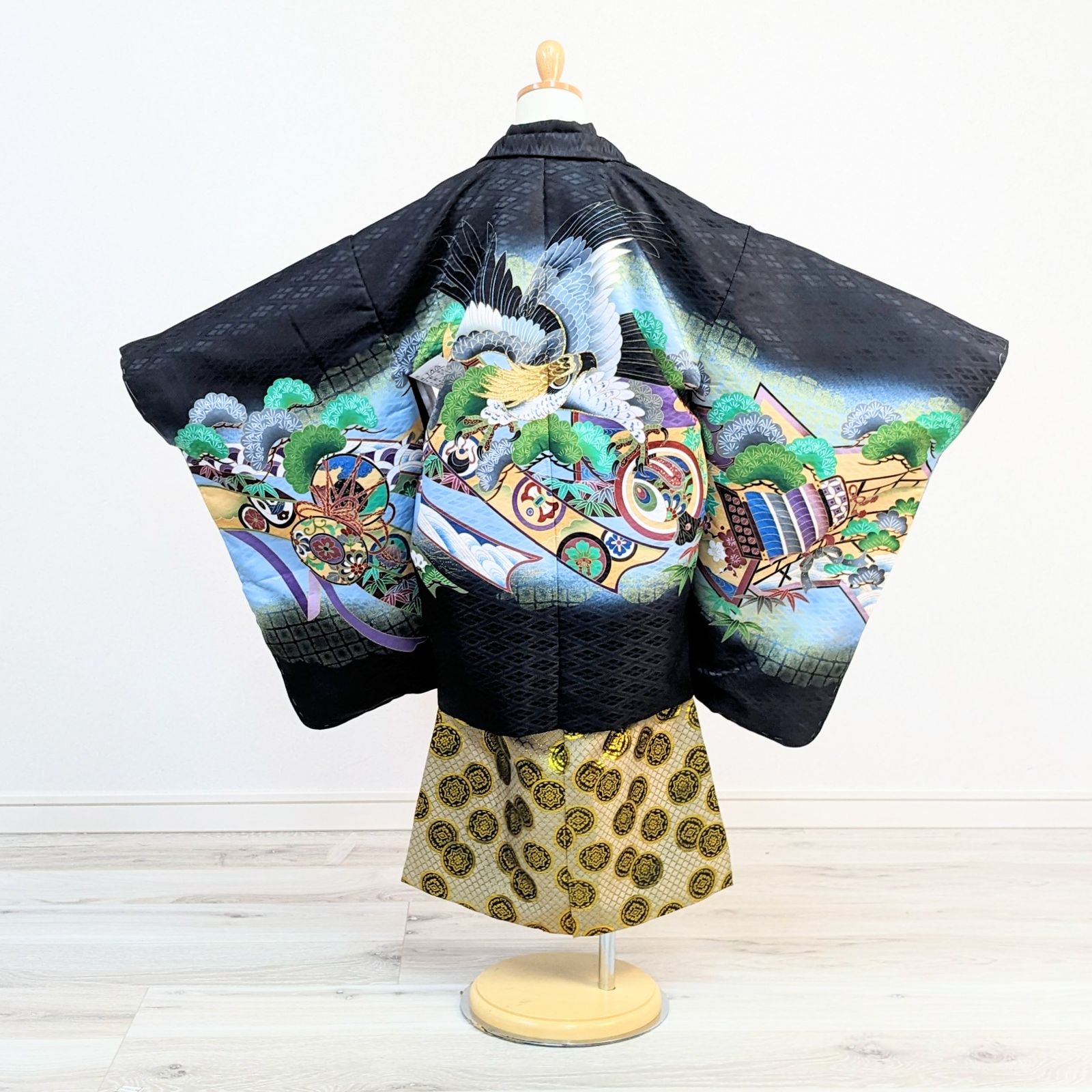 七五三 5歳 3歳 男の子 男児 着物 羽織 袴 セット 黒 鷹 松 金刺繍 B-1