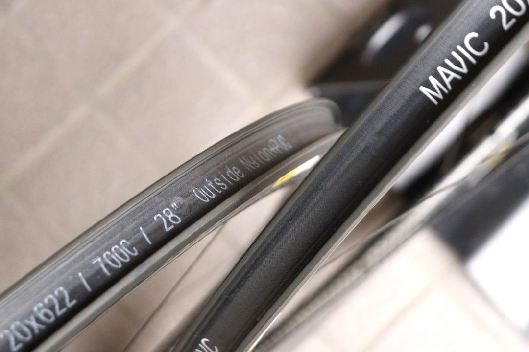 マヴィック MAVIC コスミックプロカーボン COSMIC PRO CARBON