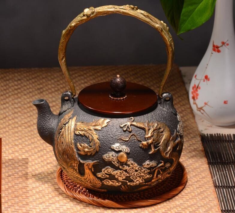 竜と鳳凰 鋳鉄製鉄瓶 鉄瓶 手作り コーティングなし 老鉄瓶 やかんを沸かす 提梁鉄瓶 お茶の道具 1.2