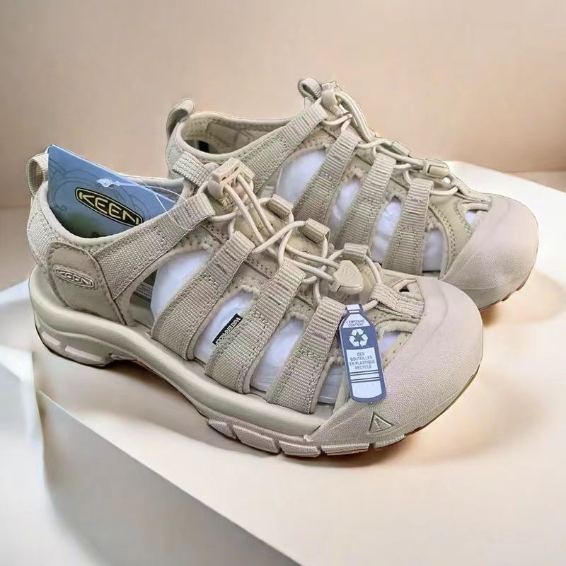 新品未使用 ⭐KEEN キーン NEWPORT H2 ニューポートエイチツー 