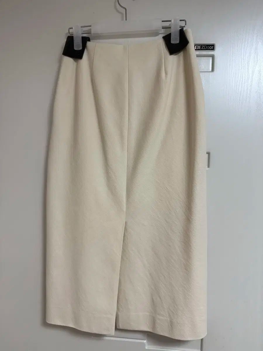 最短発送 ！ SIE シエ sie レイ ストレート コットン スカート クリーム S
