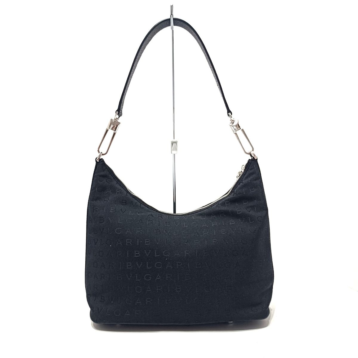 BVLGARI(ブルガリ) ショルダーバッグ美品 ロゴマニア 黒 レザー