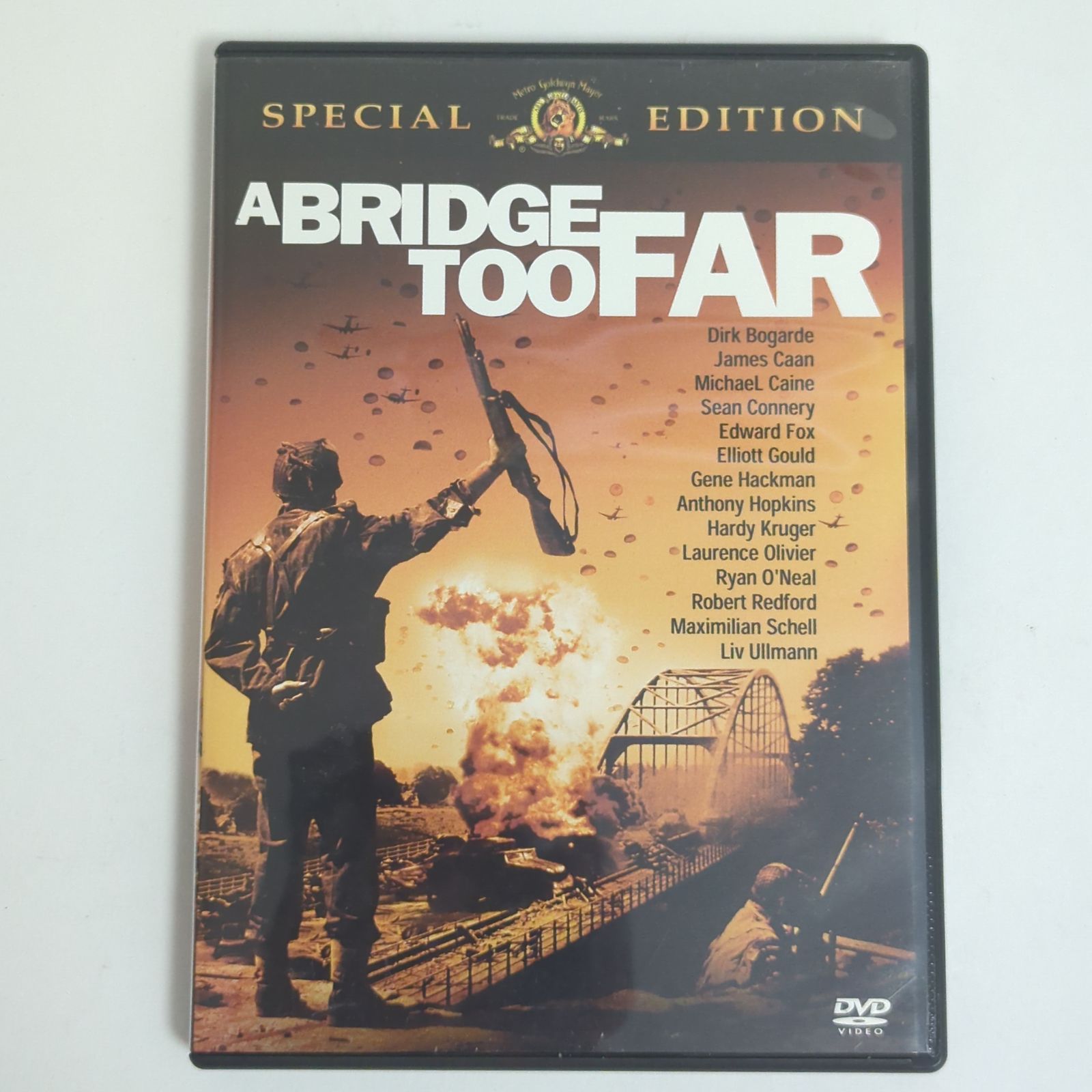 【中古品】遠すぎた橋 特別編('77英/仏)　A BRIDGE TOO FAR　2枚組DVD【外国映画・戦争映画】