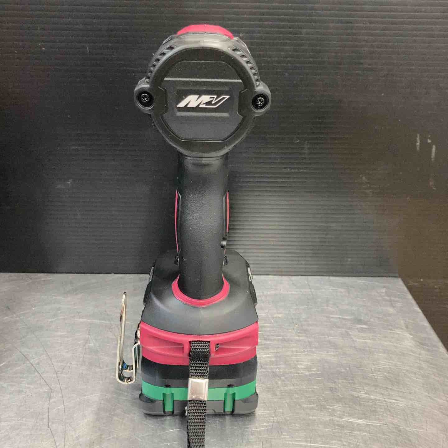 コードレスインパクトドライバー