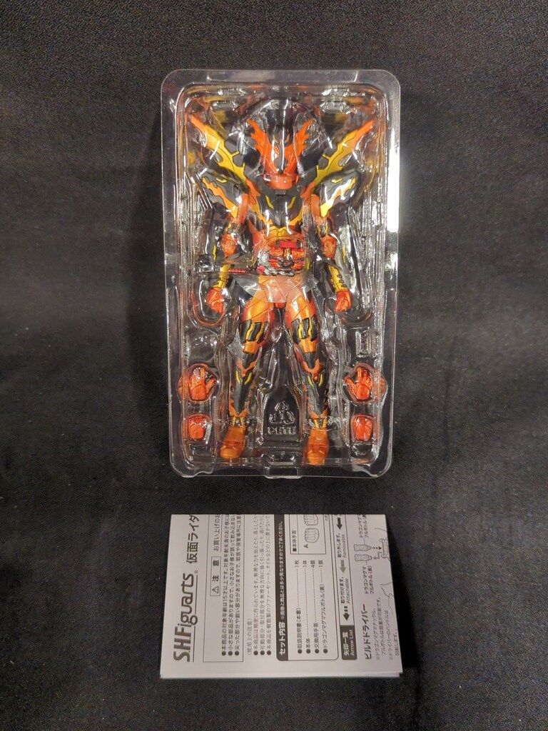 BANDAI SPIRITS S.H.Figuarts 仮面ライダービルド 仮面ライダー