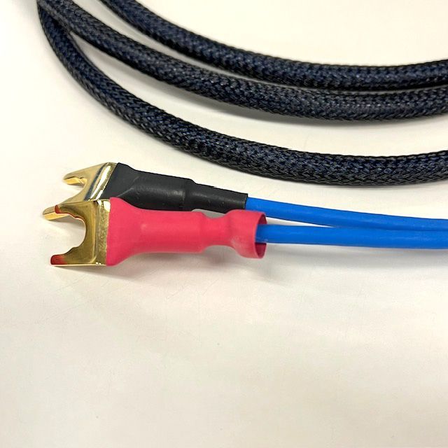スピーカーケーブル