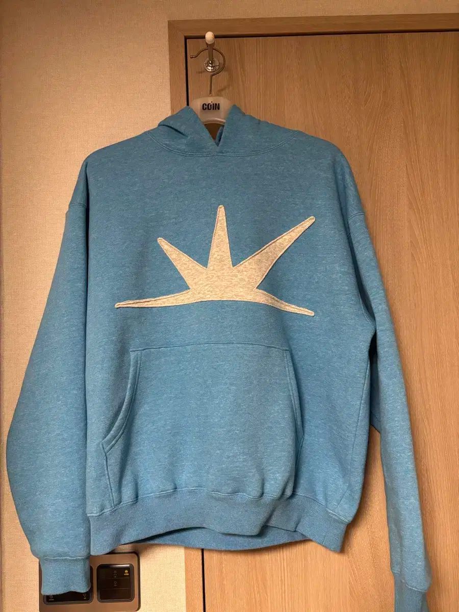サンラブ フード付きTシャツ