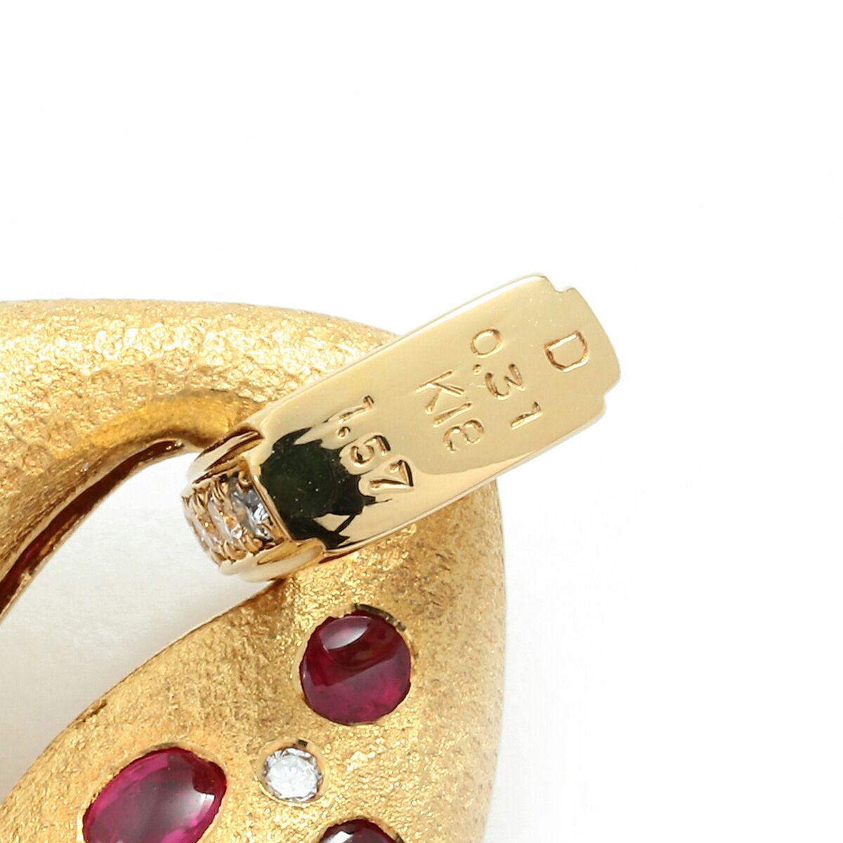 パンサーモチーフペンダントトップ ルビー 1.57ct ダイヤモンド 0.31ct 