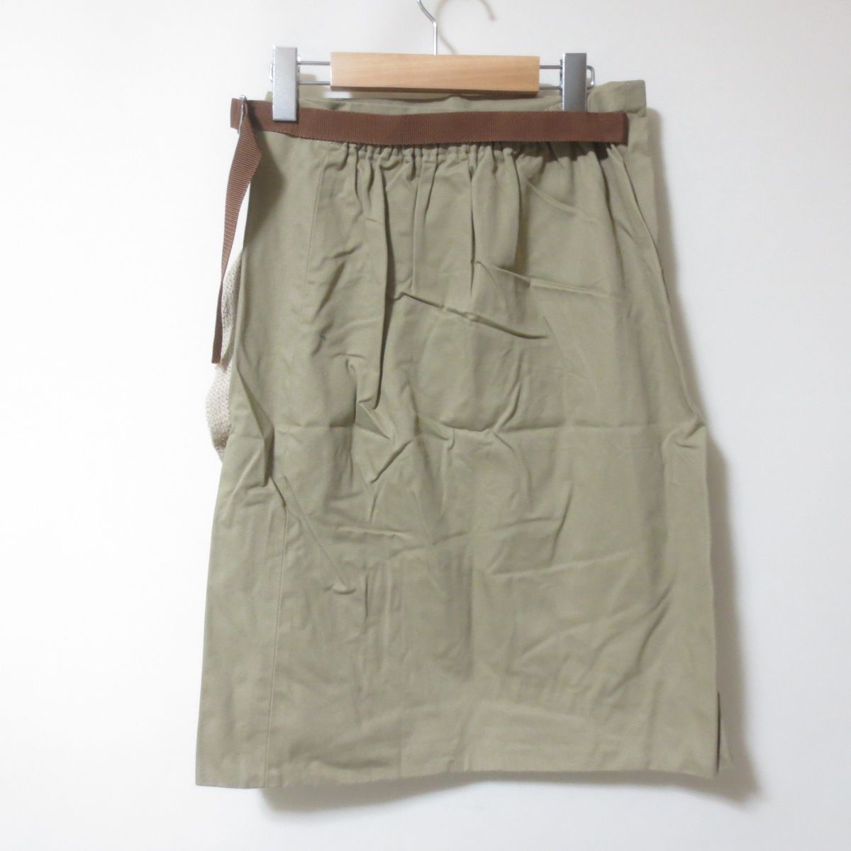 s777 sacai サカイ ベージュ 巻きスカート フリル 38 - メルカリ 