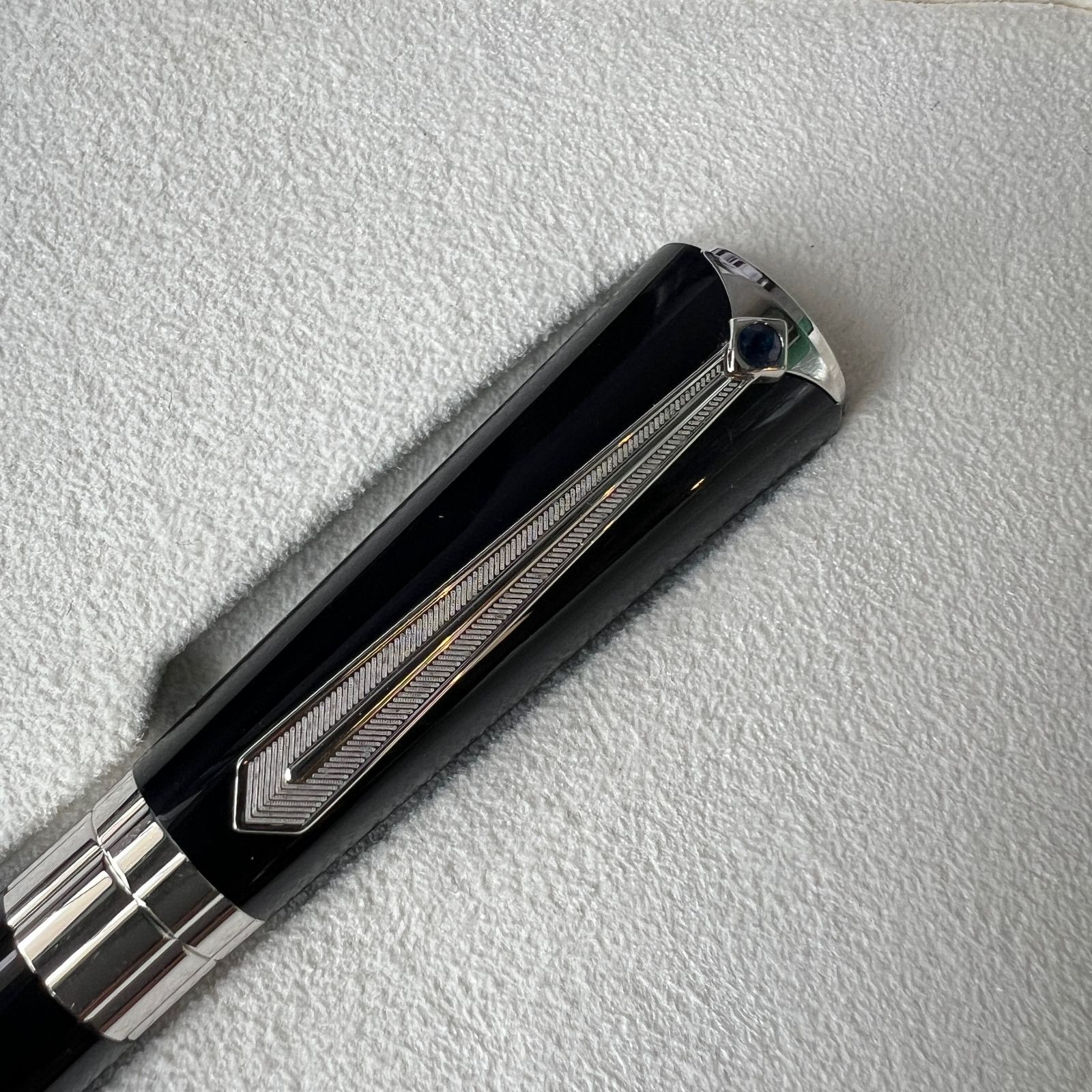 モンブラン MONTBLANC 万年筆 ﾏﾚｰﾈ・ﾃﾞｨｰﾄﾘﾋｽﾍﾟｼｬｴﾙｴﾃﾞｨｼｮﾝ 白蝶貝 