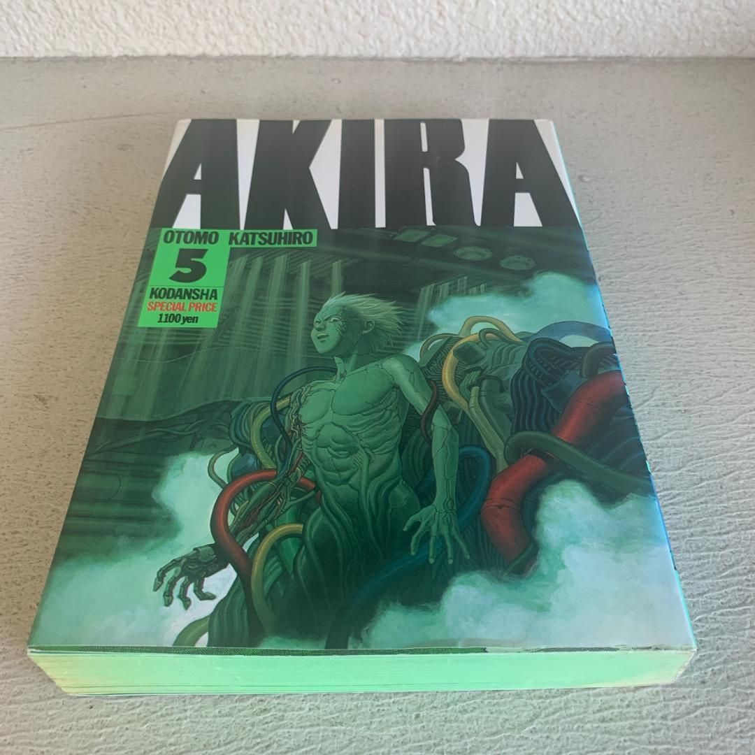 漫画】AKIRA 全6巻セット：大友克洋（初版多め） - メルカリ