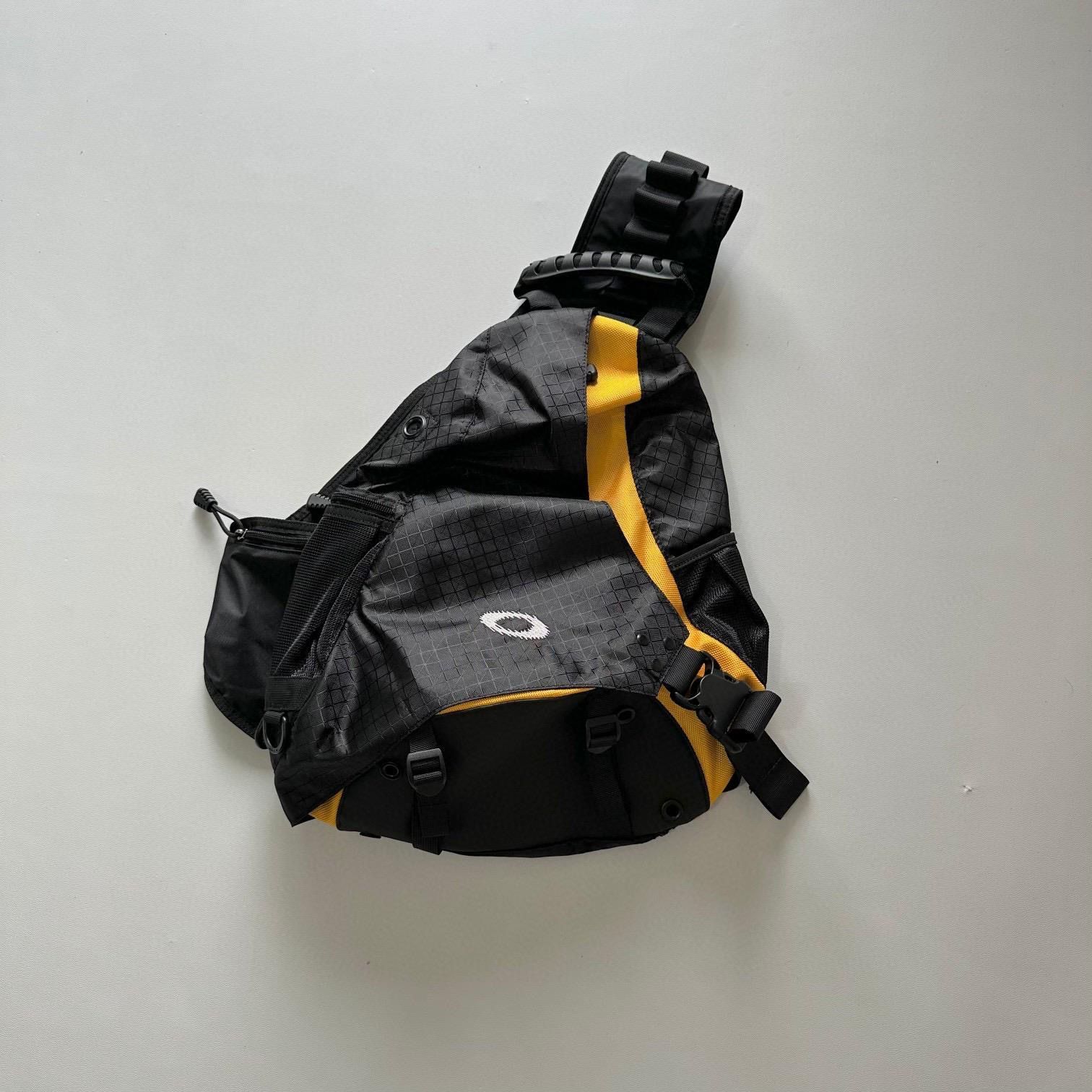 オークリー ナップサック yk2 00s OAKLEY オークリー リュック ナップサック Y2K - メルカリ