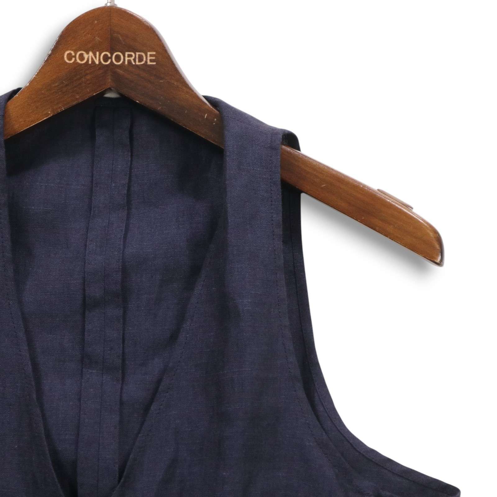 【美品】エンポリオアルマーニ リネン ベスト LIGHT WARDROBE 46 美品】エンポリオアルマーニ リネン ベスト LIGHT WARDROBE 46