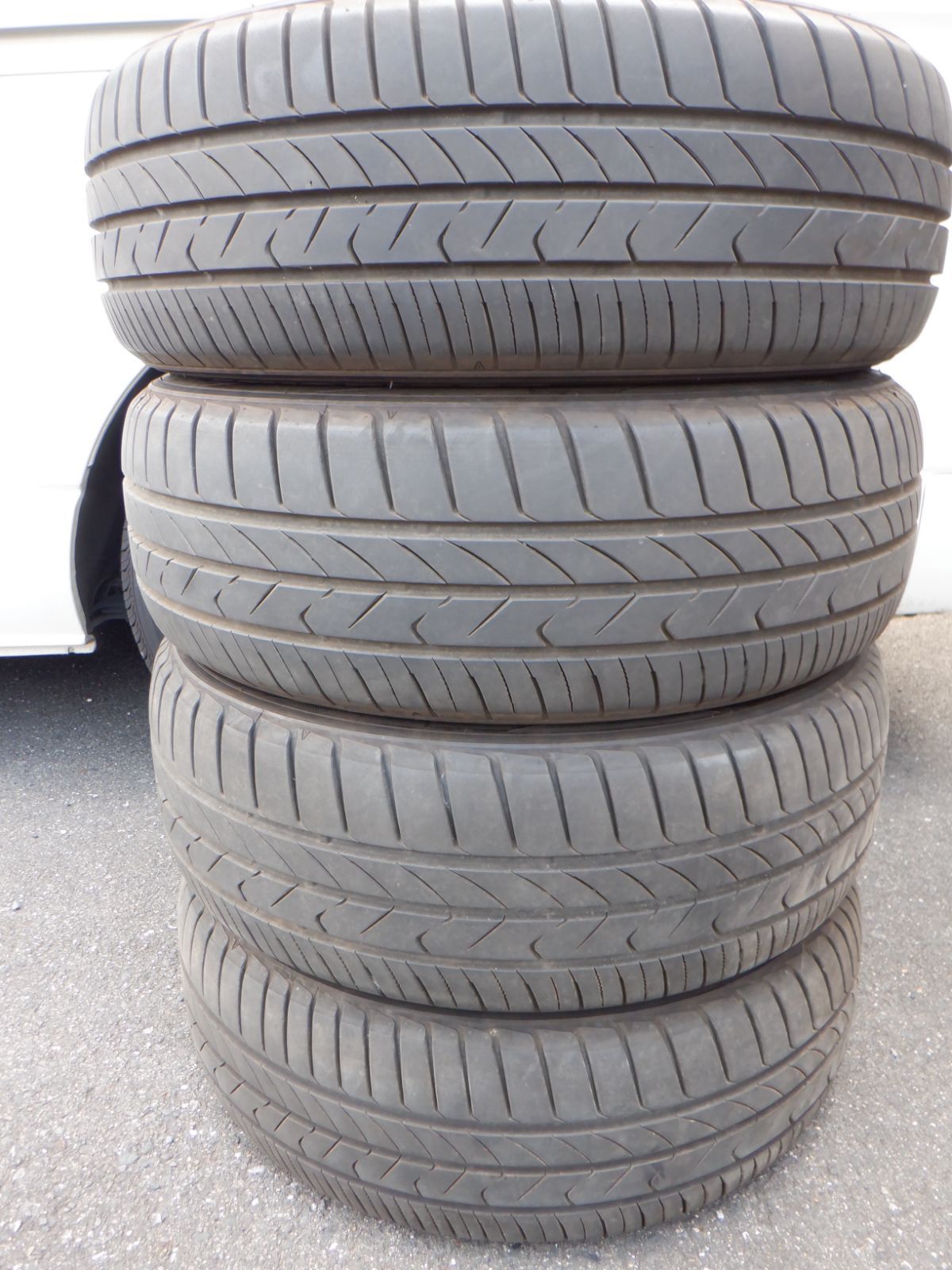 215/50R17 22年製　バリ山セット！ ブリヂストン☆ブリザック215/60R17☆中古4本バリ山GZ｜タイヤ