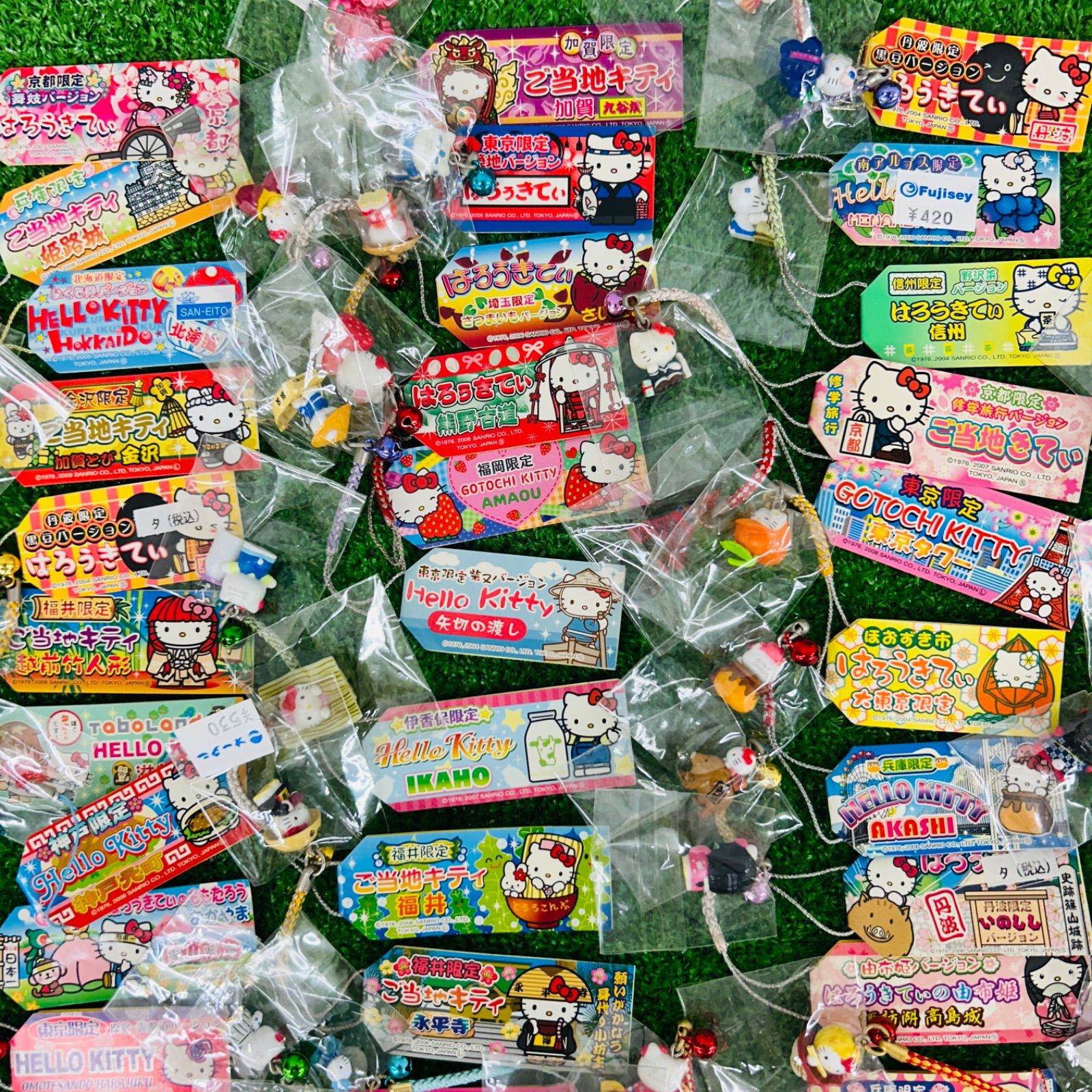 ハローキティ　ご当地根付け　ストラップ　149点 149点 ご当地キティ ハローキティ hellokitty 根付け ストラップ