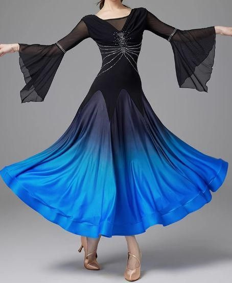 ラテンドレス 競技