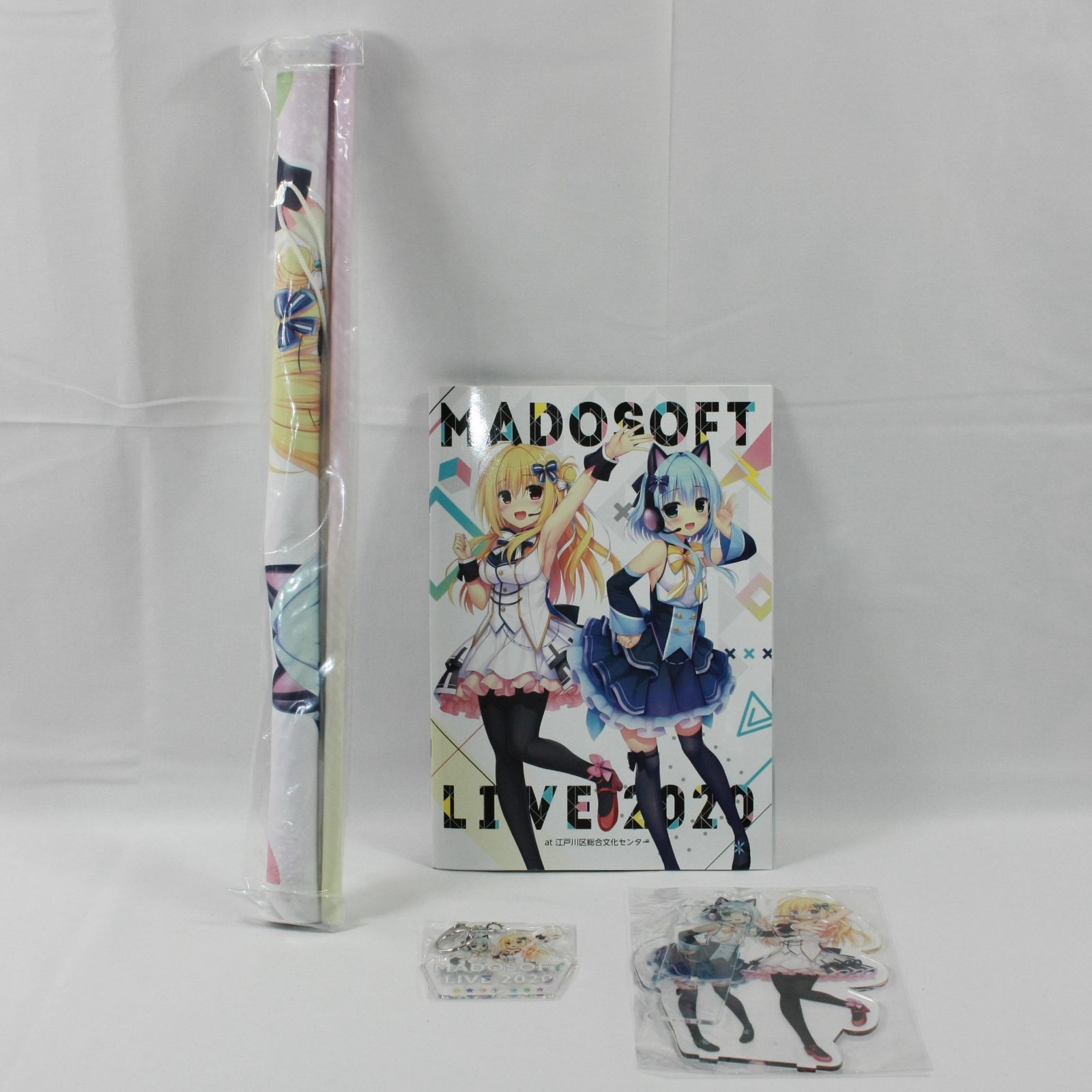 にじさんじ 鈴木勝 抱き枕カバー アクスタ カードホルダー アクキー 神吉李花 にじさんじ 鈴木勝 抱き枕カバー アクスタ カードホルダー アクキー