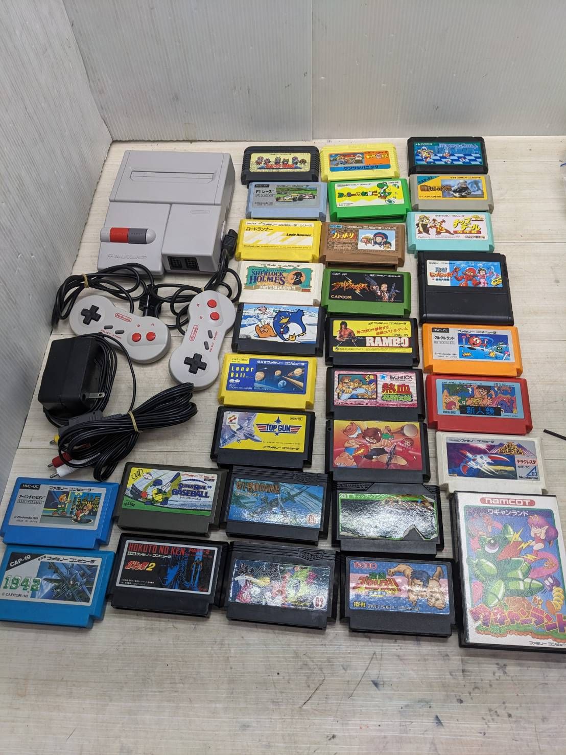 S92917 ニューファミコン HVC-101 レトロゲーム ソフト 30本