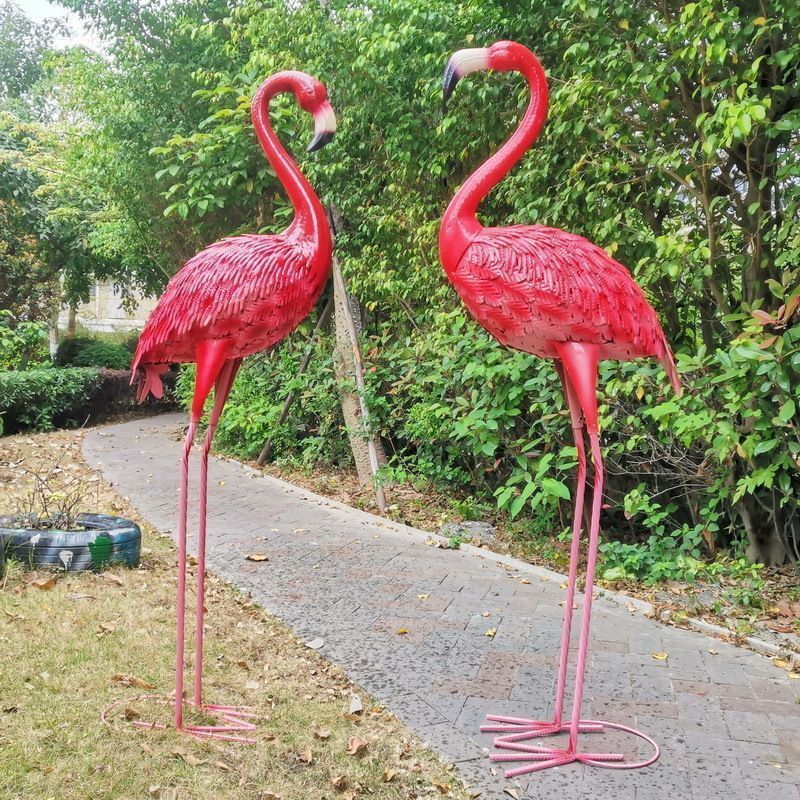 フラミンゴ 鳥 おしゃれ 屋外 庭 ガーデニング 雑貨 置き型 置物 オブジェ モダン 動物 インテリア 飾り ガーデン用 オーナメント