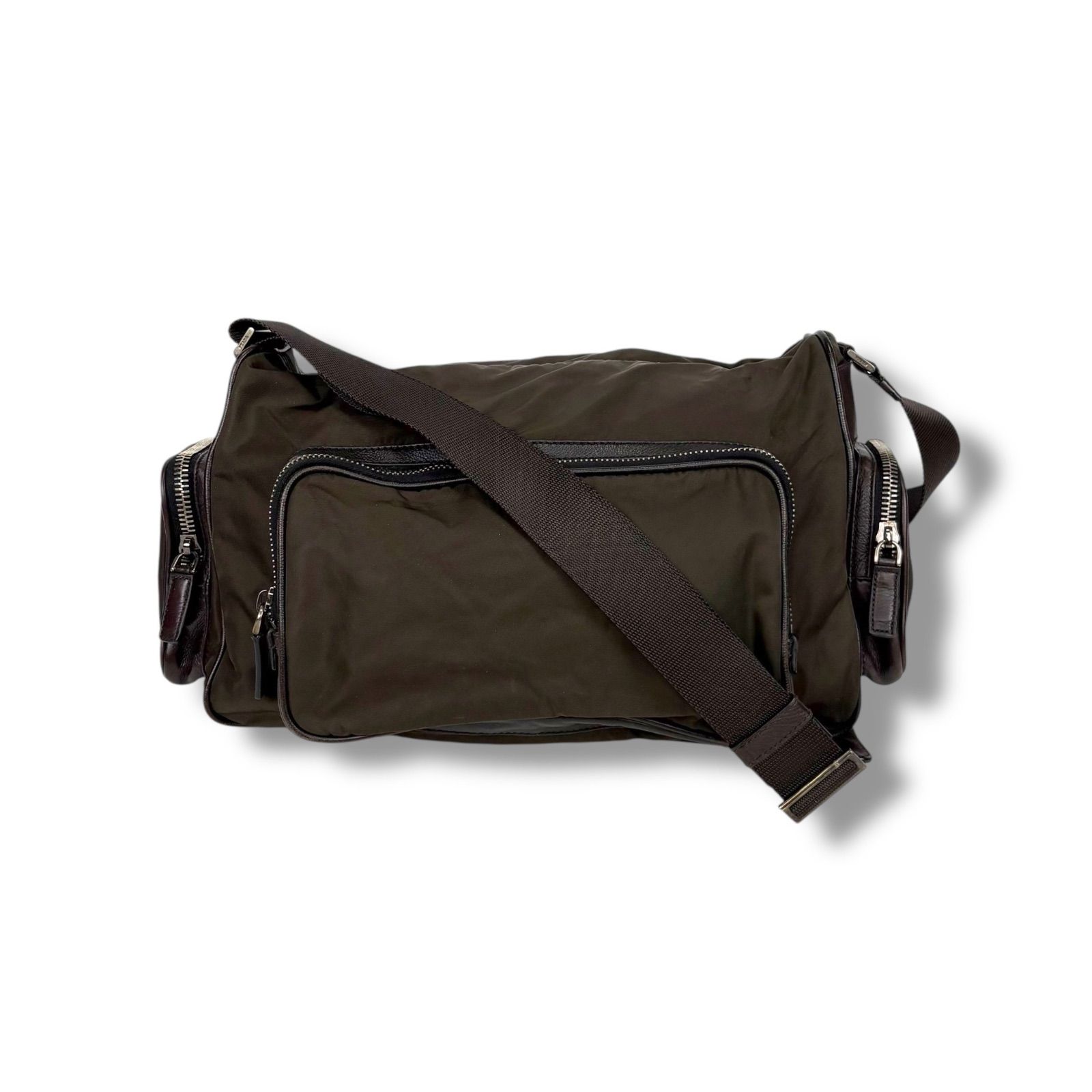 【極美品】プラダ スポーツ ショルダーバッグ カーキ ナイロン クロス 肩掛け PRADA プラダ ショルダーバッグ 2ZH155 2DMI レディース