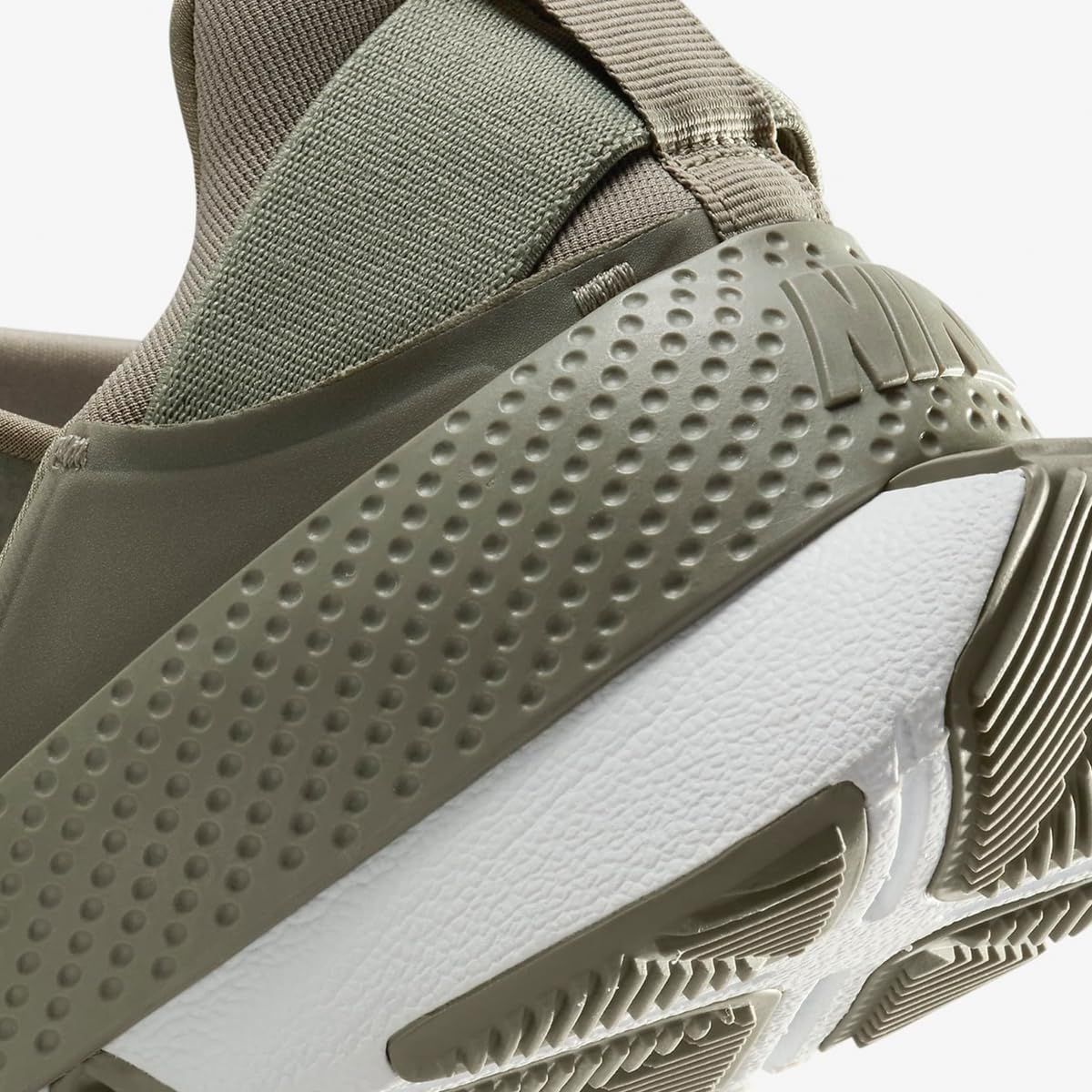 23.5 美品 ナイキ ゴー フライイーズ ライトアーミー　DR5540-300 楽天市場】ナイキ ゴー フライイーズ NIKE W Go FlyEase ライト