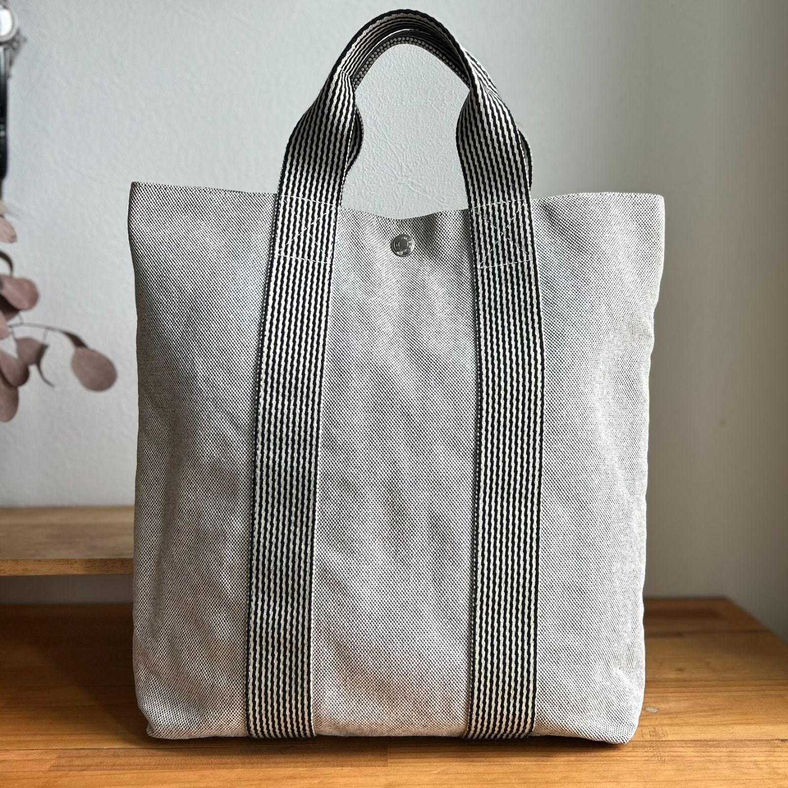 美品HERMES フールトゥ カバス グレー コットンキャンバス 美品HERMES フールトゥ カバス グレー コットンキャンバス