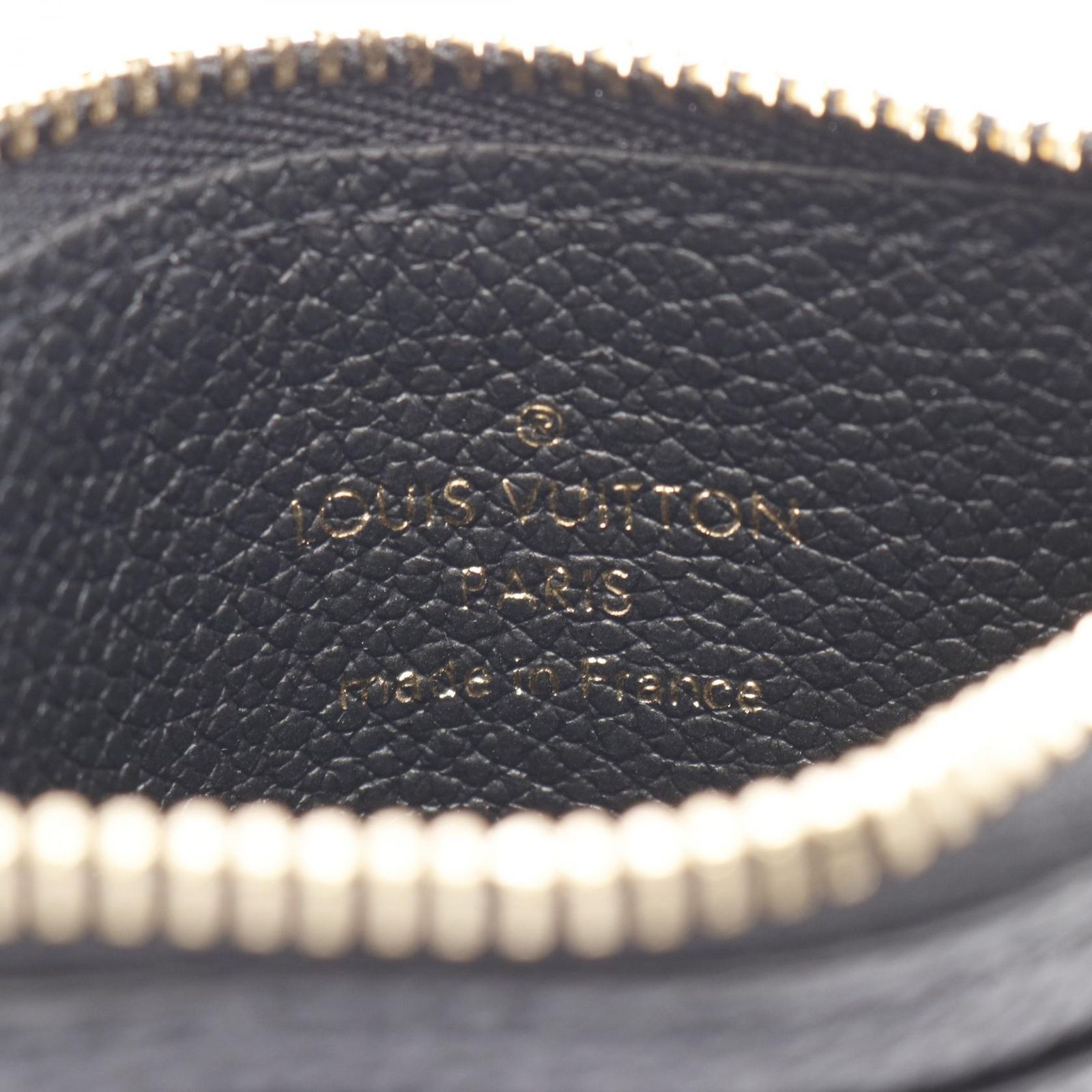 VUITTON