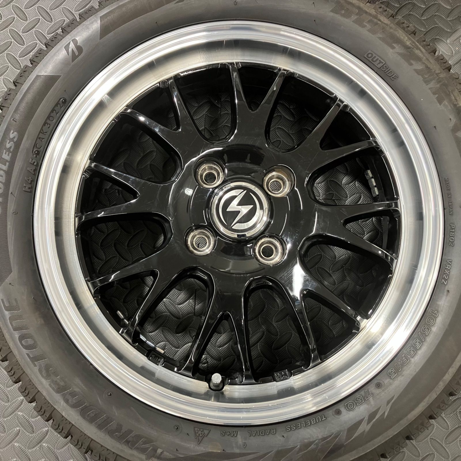 ブリヂストン ブリザックVRX2