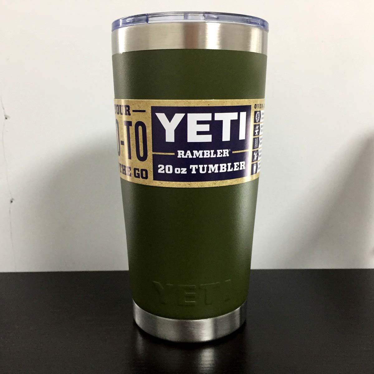 YETI イエティ 20オンス 20oz ランブラー タンブラー 保温 保冷 アウトドア 水筒 ボトル ハイランドオリーブ カーキ 緑 - メルカリ