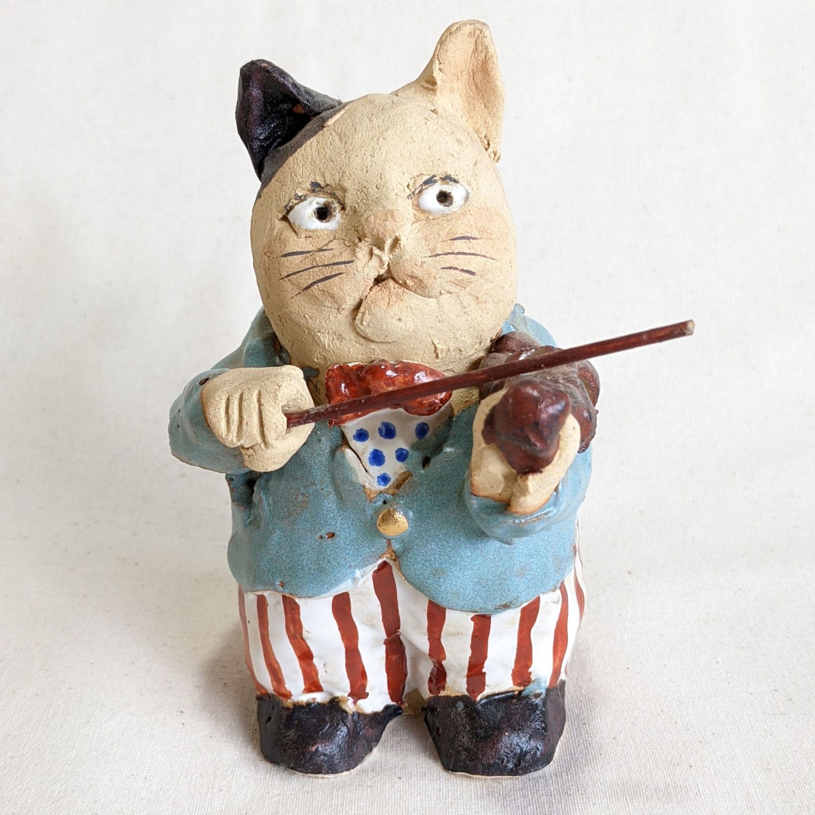 ささきようこさん作 陶人形 猫のアーチスト バイオリン弾き