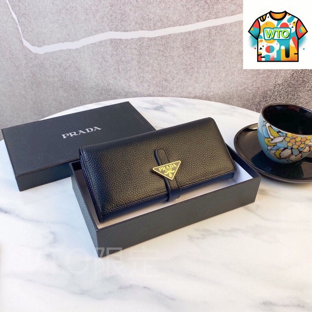 PRADA　オルゴール　（非売品） PRADA(プラダ) レザーボストンバッグ イエロー｜【公式