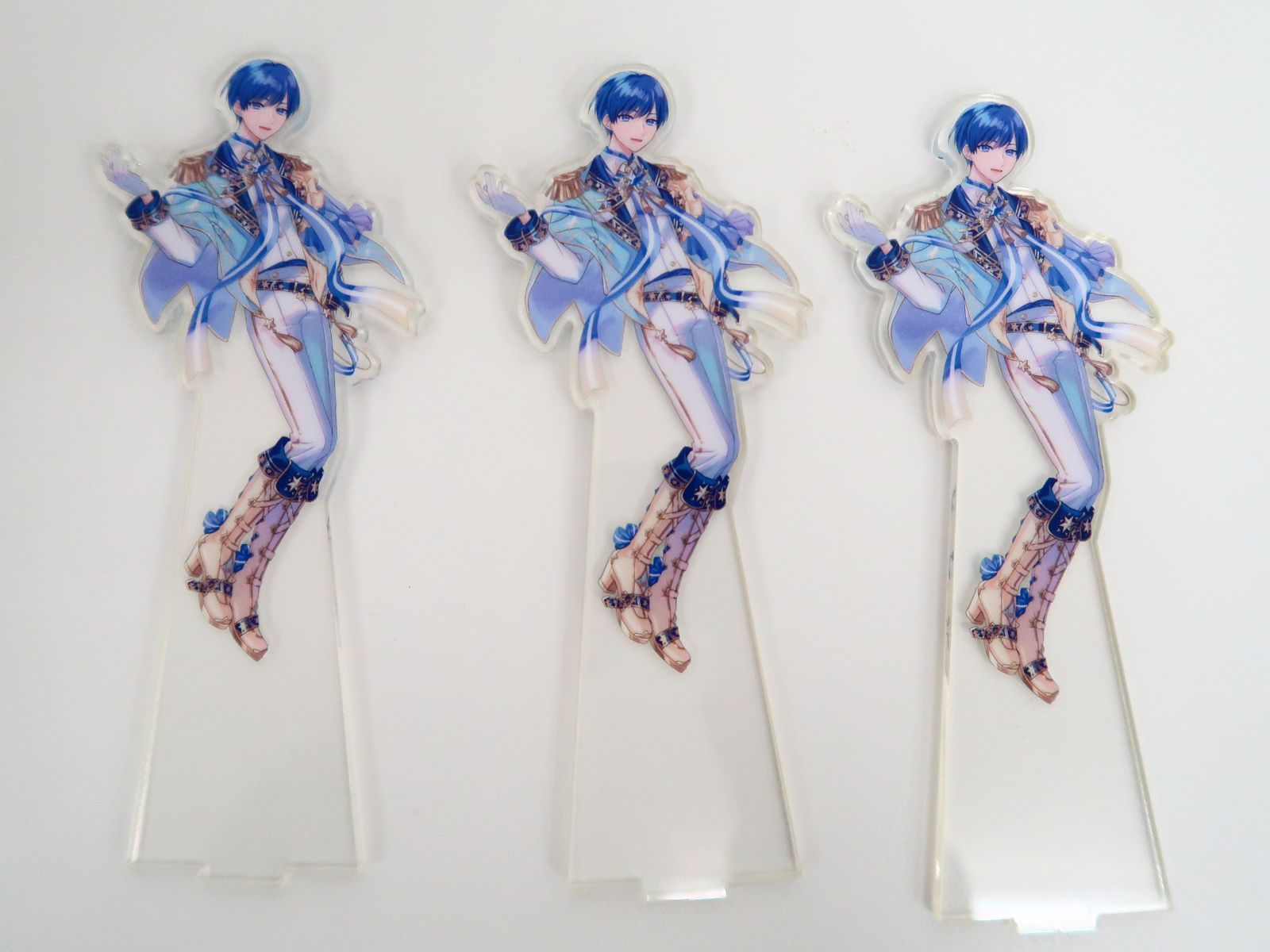BIGアクリルスタンド