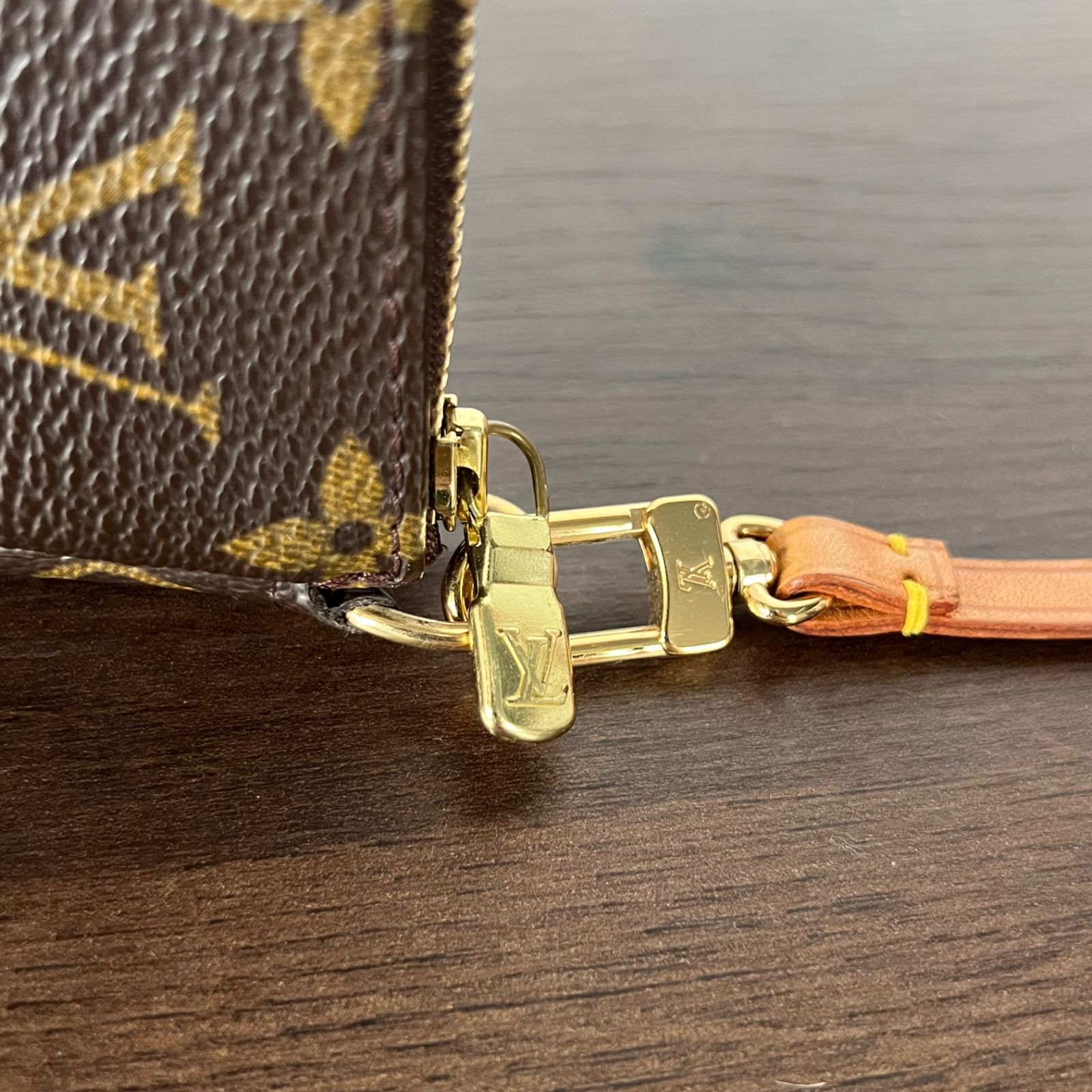定番美品]LOUISVUITTON ルイヴィトン ポシェット・アクセソワール