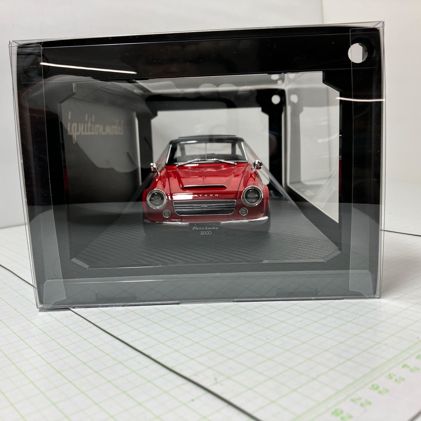 ミニカー 1/18DATSUN Fairlady 2000 (SR311) WineRed 瀬戸店】1/18 DATSUN Fairlady 2000 (SR311) Red 2709 ignition
