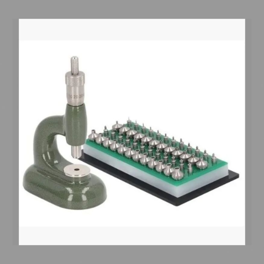 ラインストーンアイアジャスター